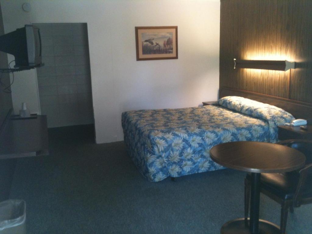 Teton Gables Motel Jackson Room photo