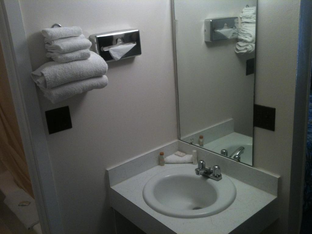 Teton Gables Motel Jackson Room photo